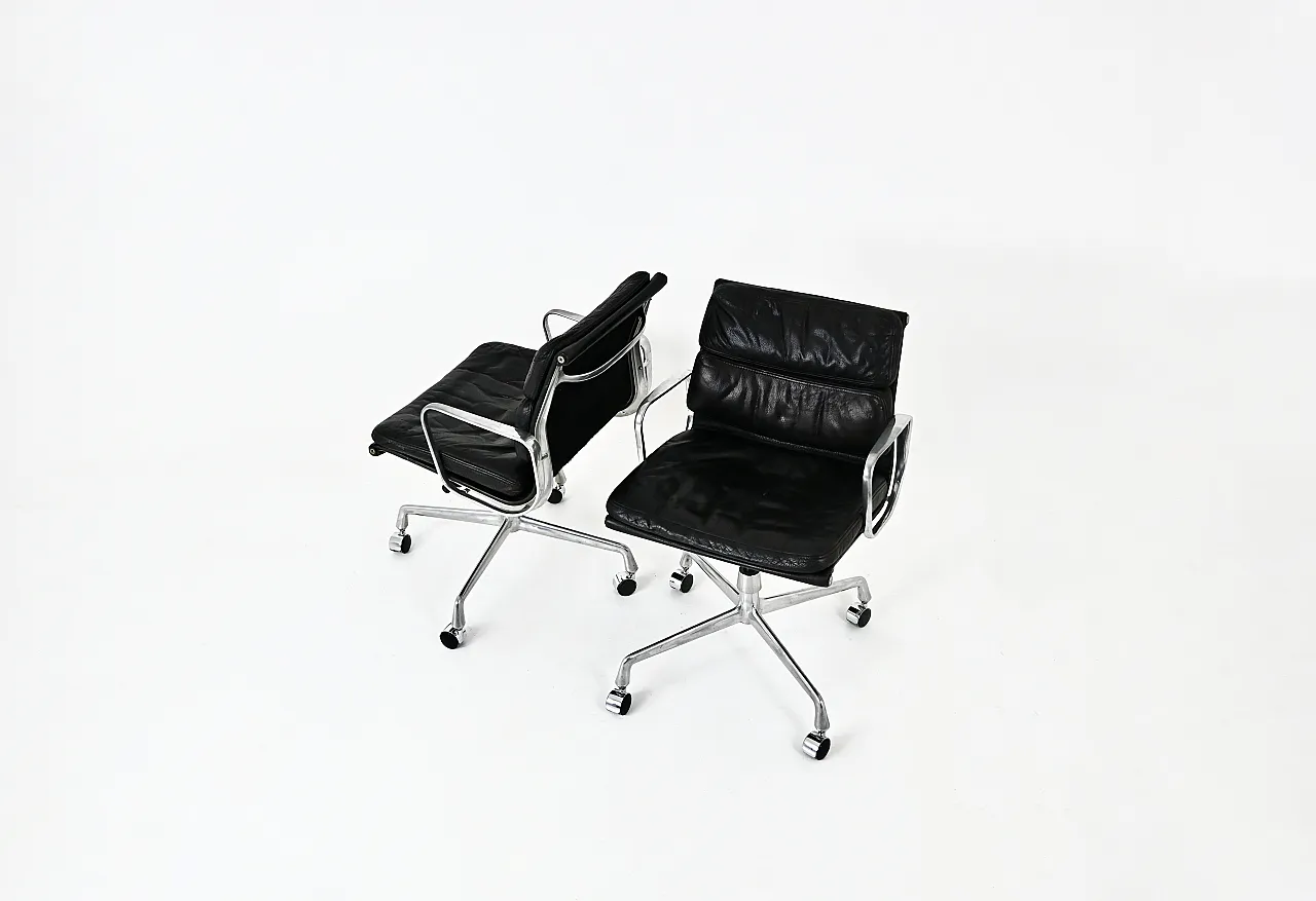 Sedie Soft Pad di Charles & Ray Eames per ring Mobelfabrikk, anni '70 2