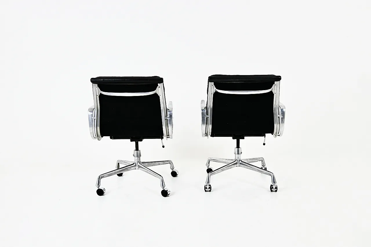 Sedie Soft Pad di Charles & Ray Eames per ring Mobelfabrikk, anni '70 5