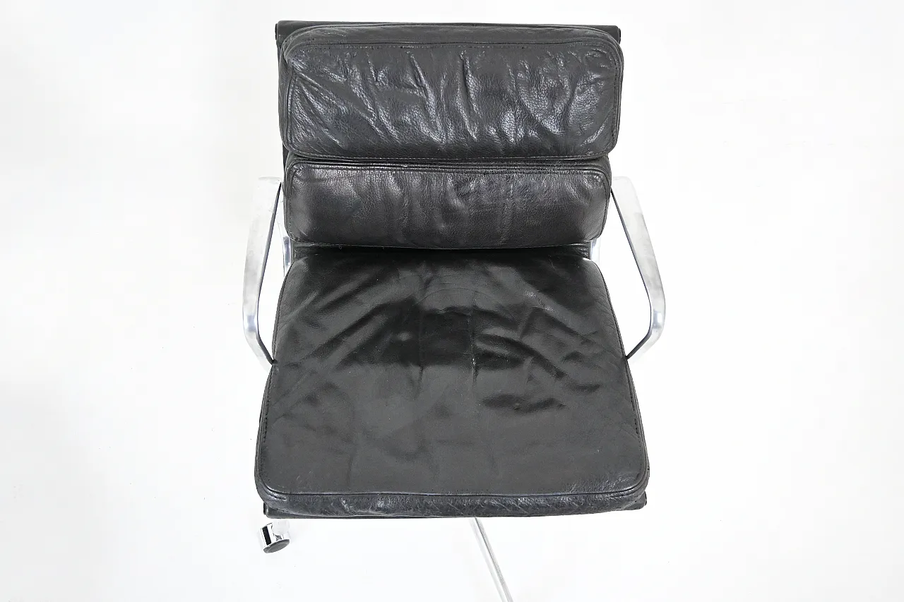 Sedie Soft Pad di Charles & Ray Eames per ring Mobelfabrikk, anni '70 8