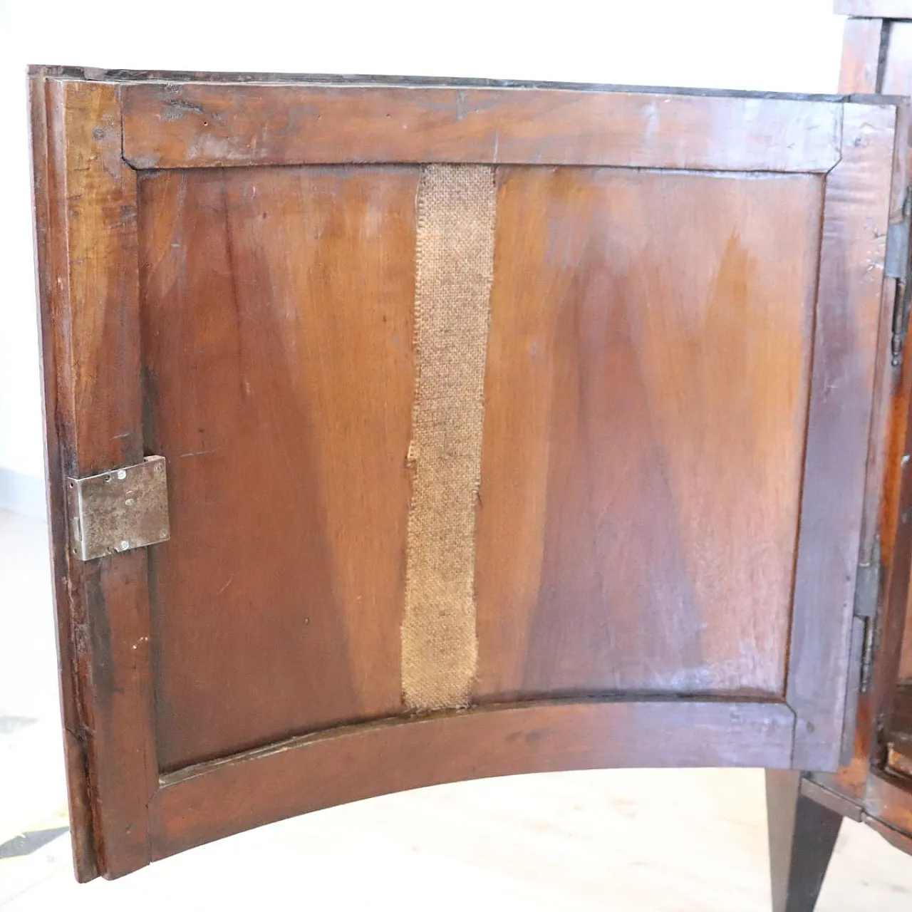 Pair of restored antique walnut corner cabinets, 18th century 8