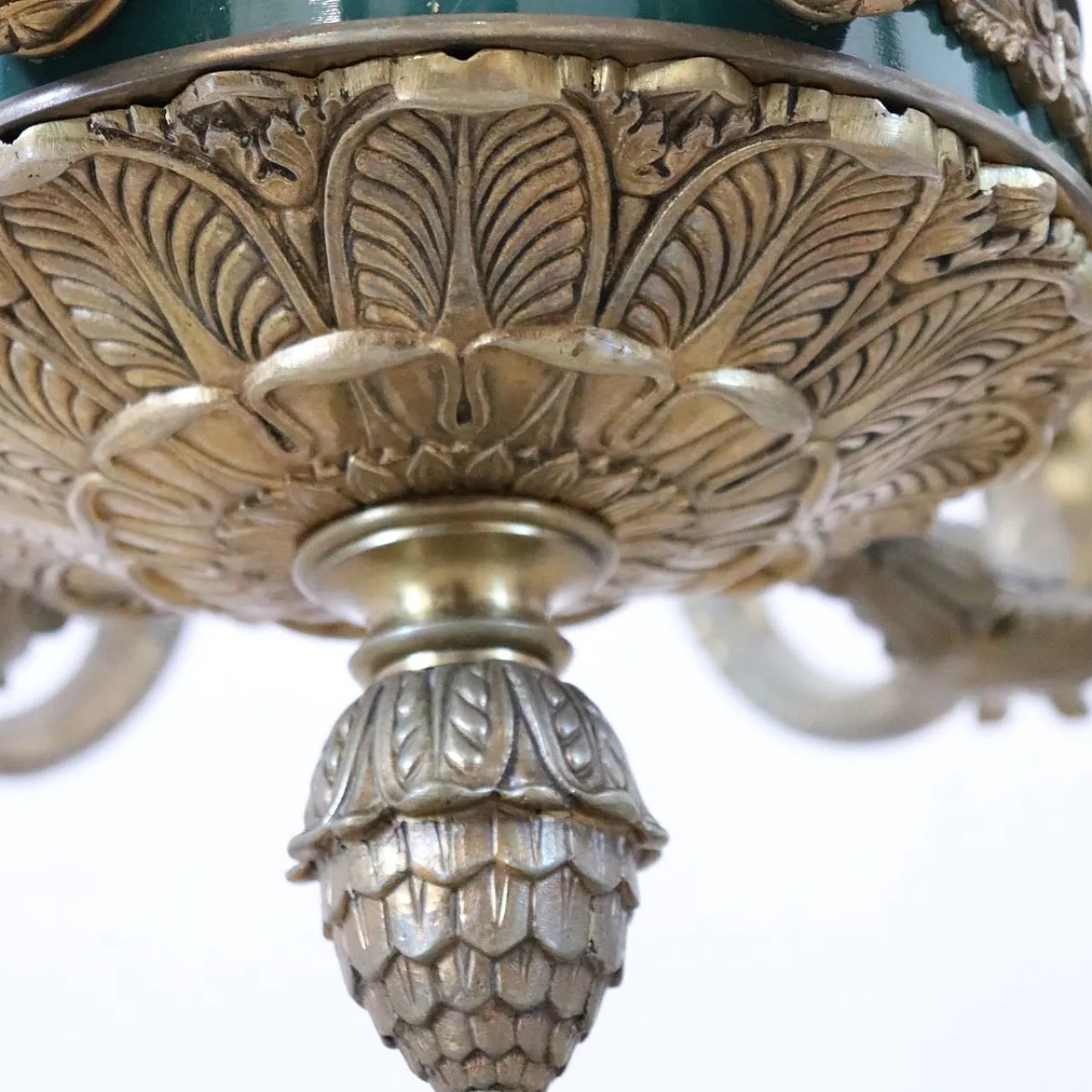 Bronze and green lacquered metal chandelier, 18 lights, early 1900s 12