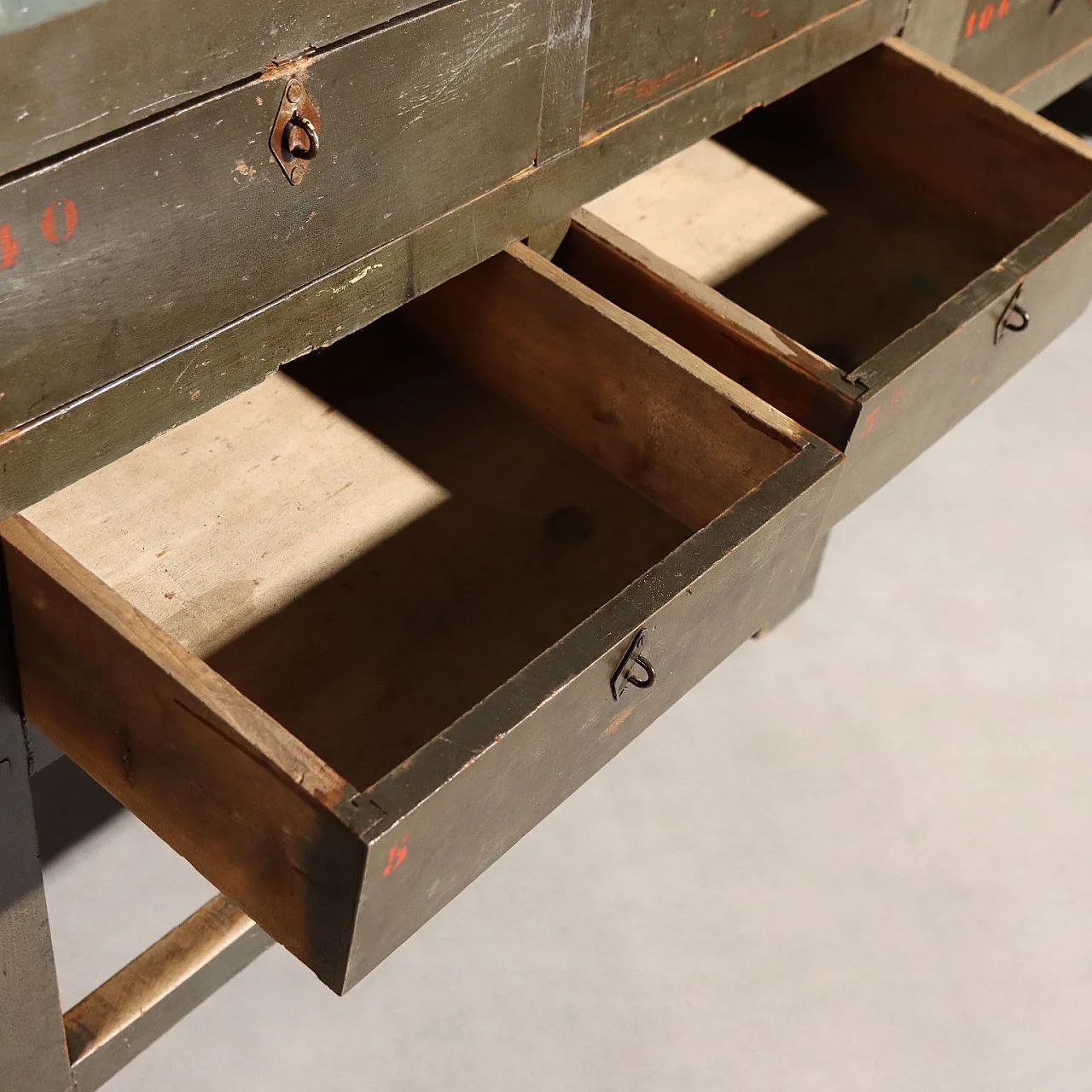 Industrial workbench, 20th century 7