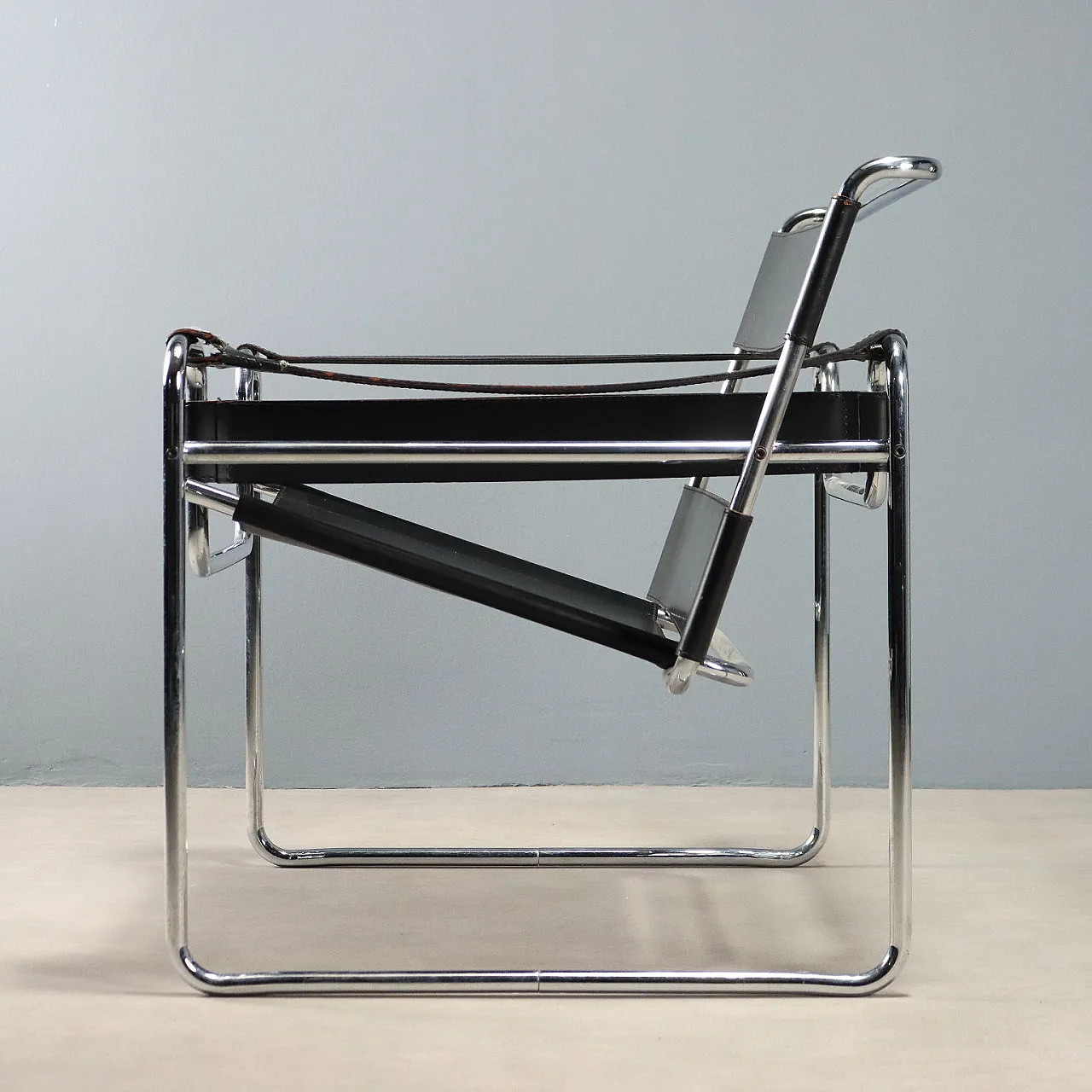 Wassily armchair by Marcel Breuer for Gavina, 1920s 4
