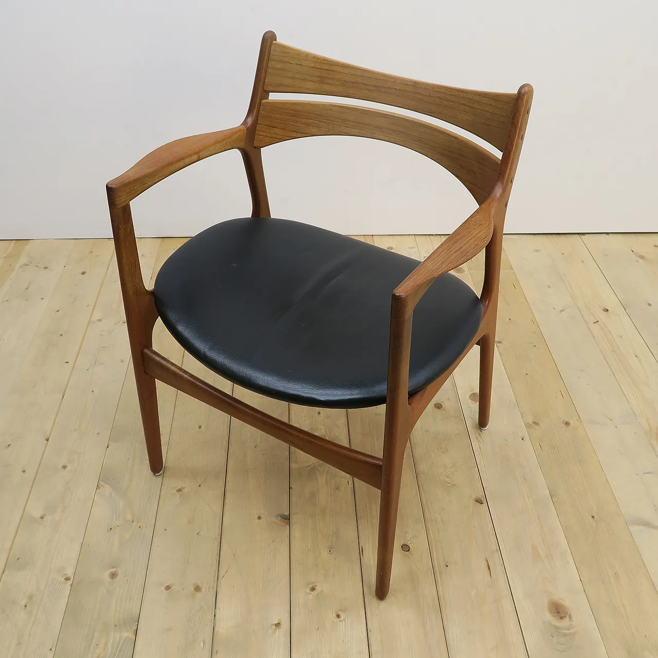 Teak chair by Erik Buch for Christiansen Møbelfabrik, 1960s 3