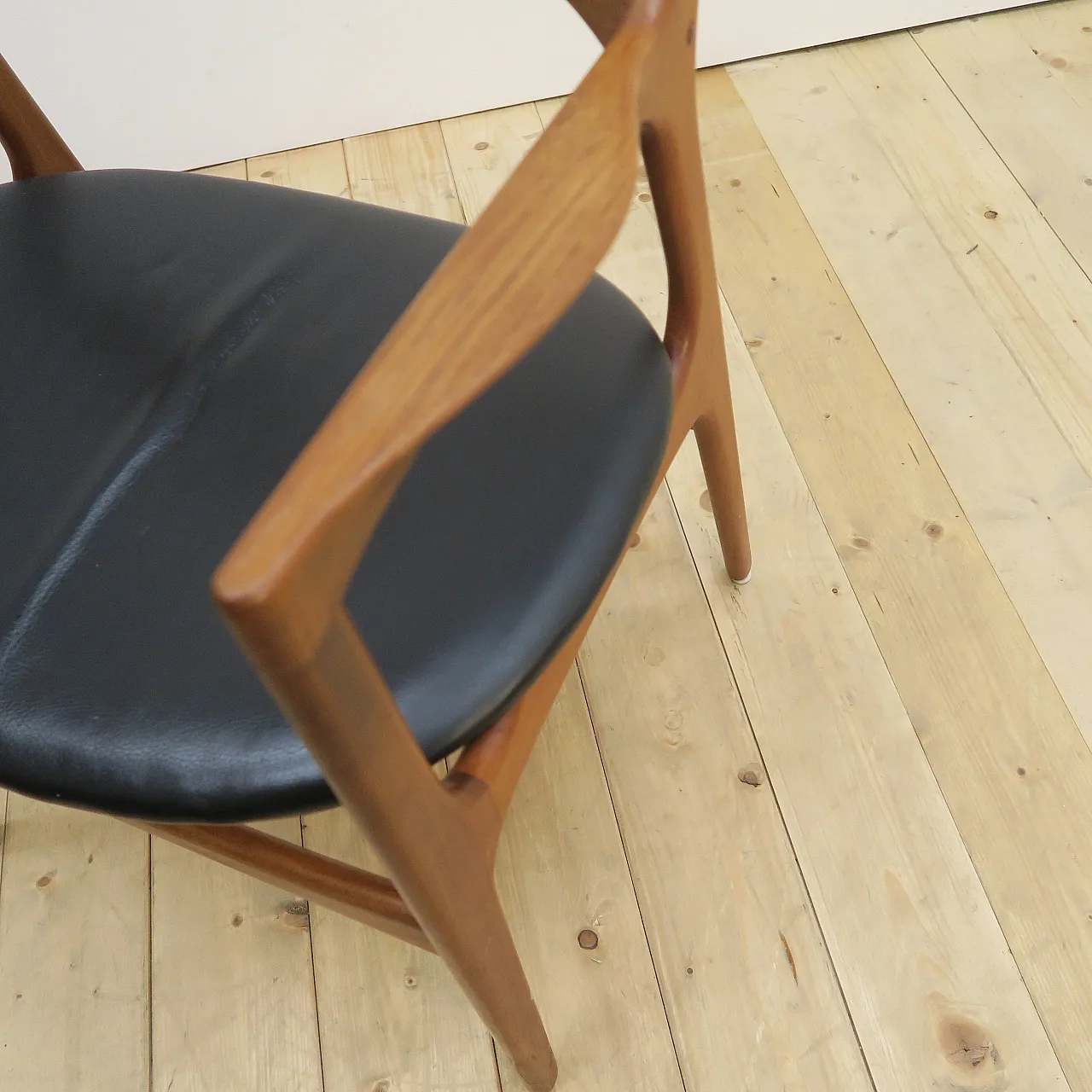 Teak chair by Erik Buch for Christiansen Møbelfabrik, 1960s 4