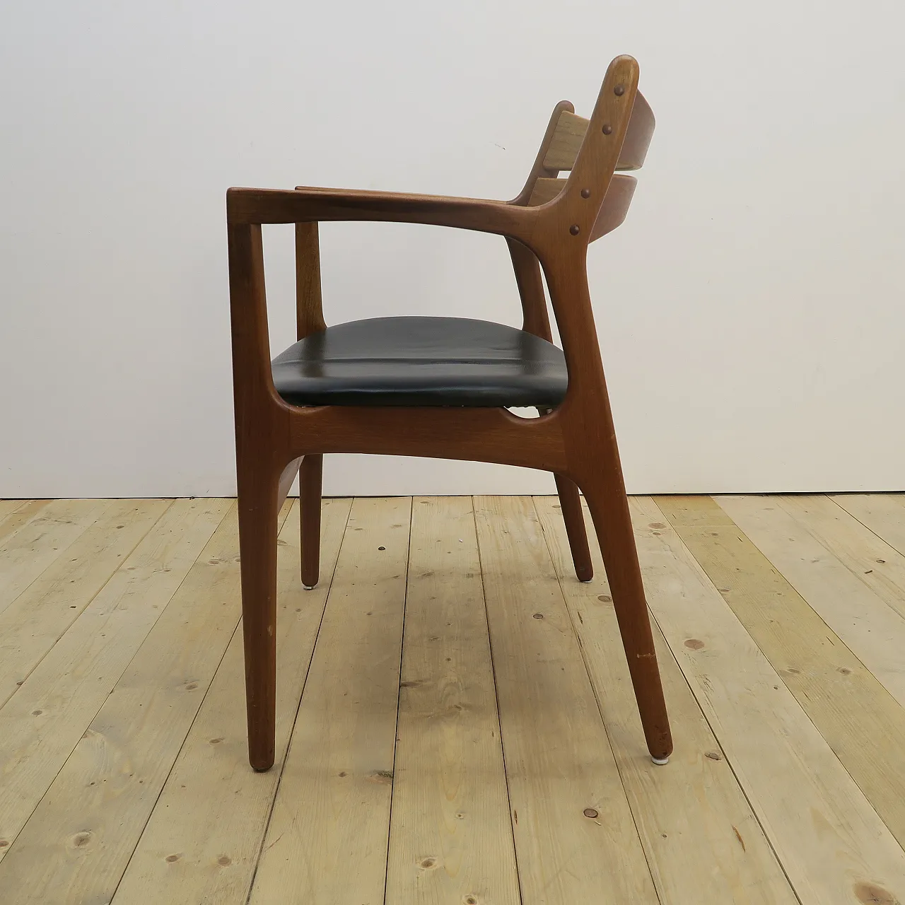 Teak chair by Erik Buch for Christiansen Møbelfabrik, 1960s 5