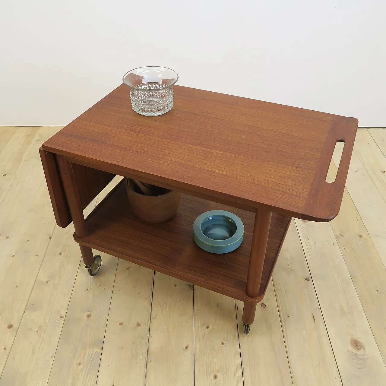 Extendable teak bar cart, 1960s 8