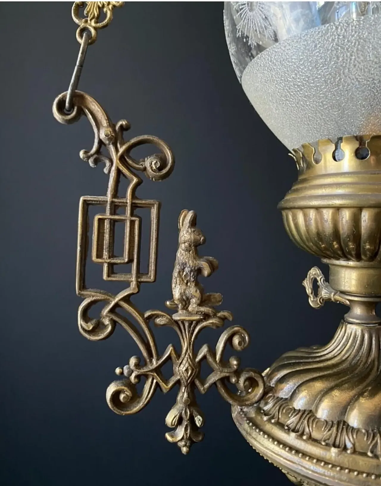Pair of chandeliers are made of brass and bronze, 20th century 7