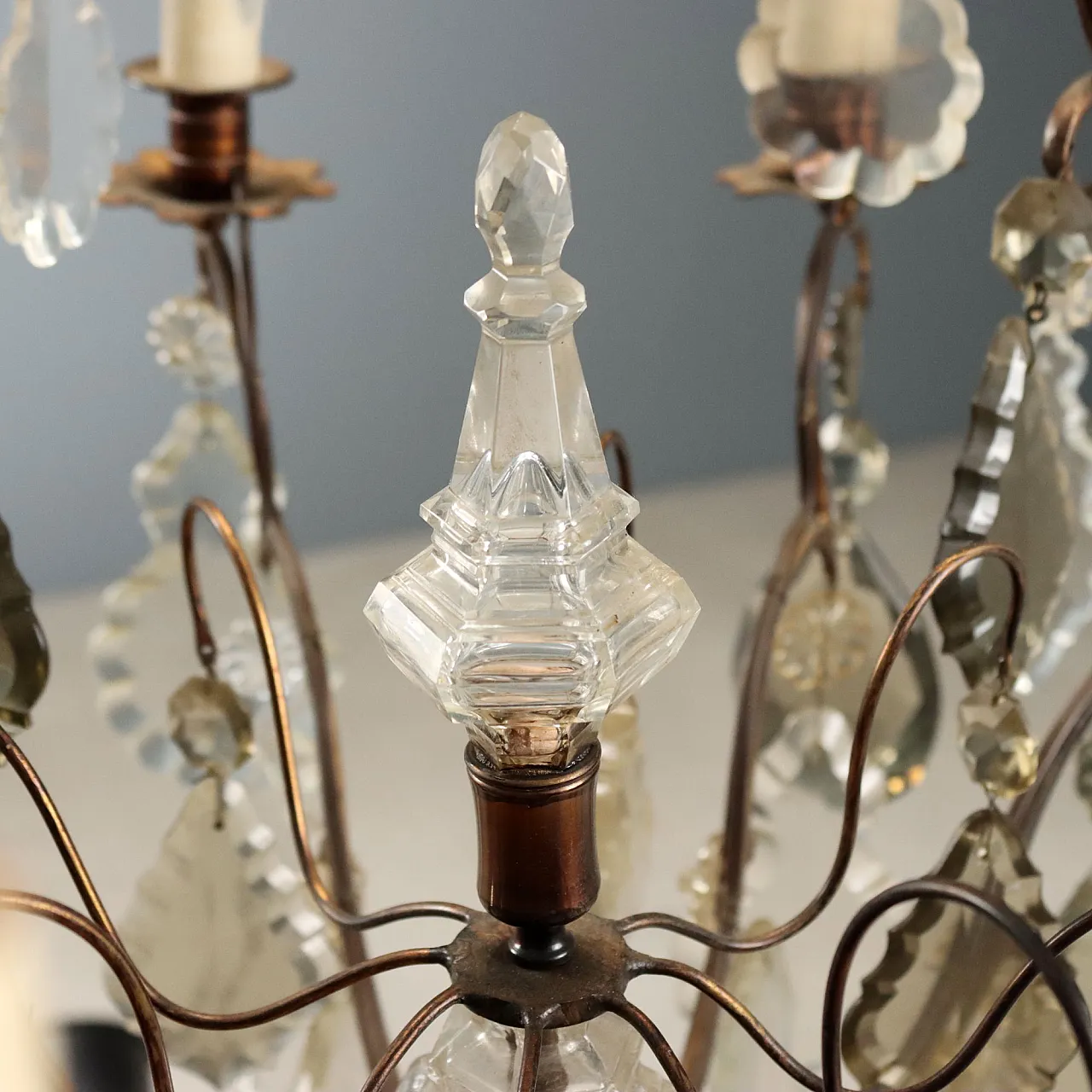 Pair of metal and glass chandeliers, 19th century 8