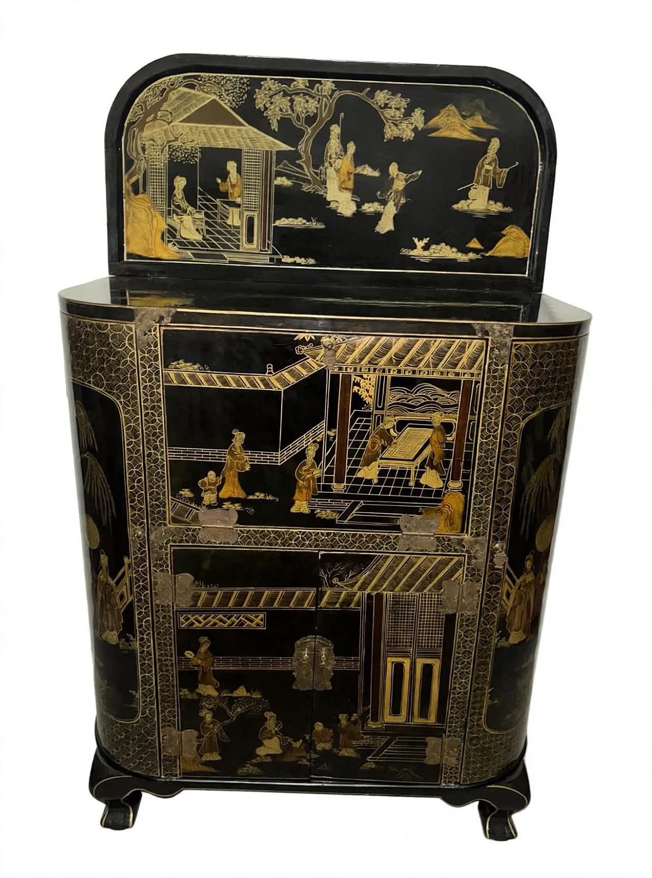 Chinese lacquered bar cabinet, 1910s 1