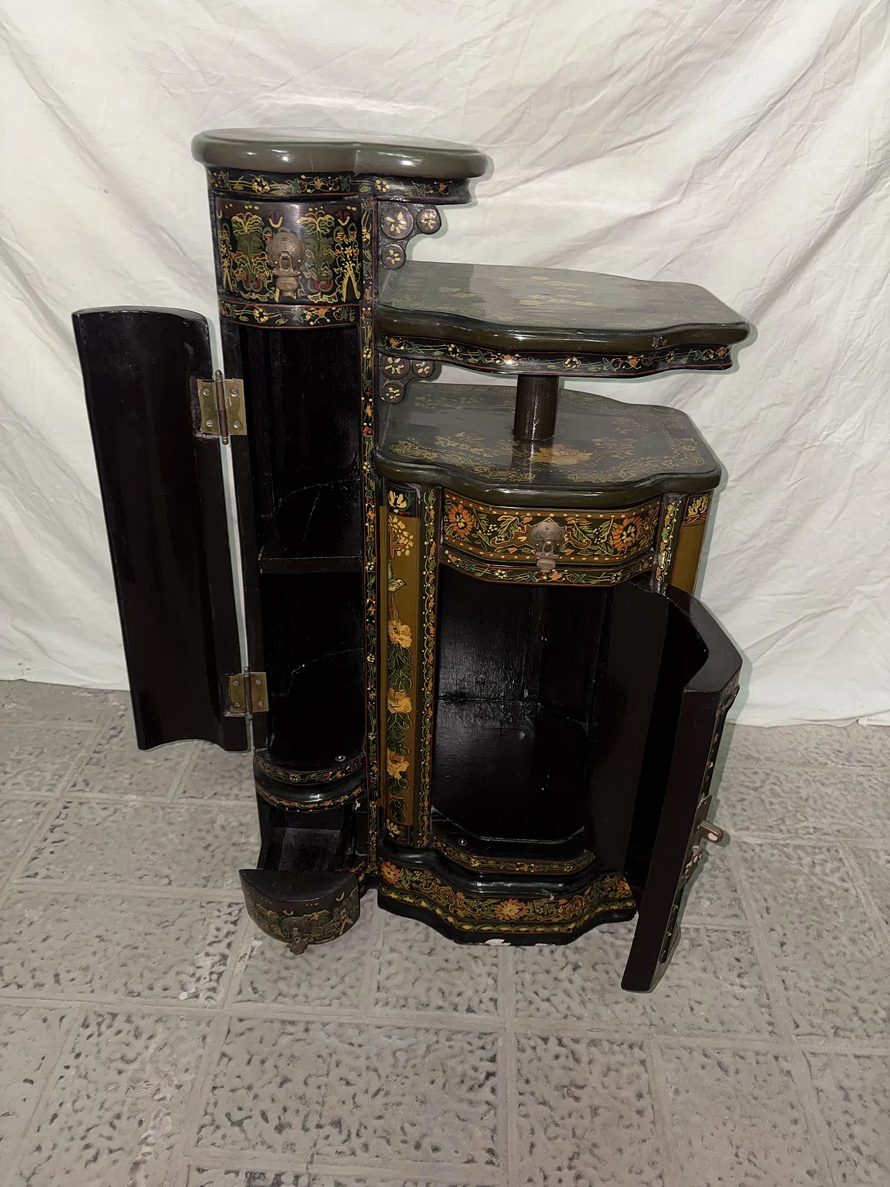 Chinese cabinet 10