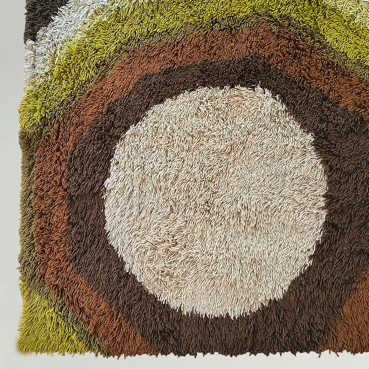 Space Age luxury rug by Desso, 1970s 6