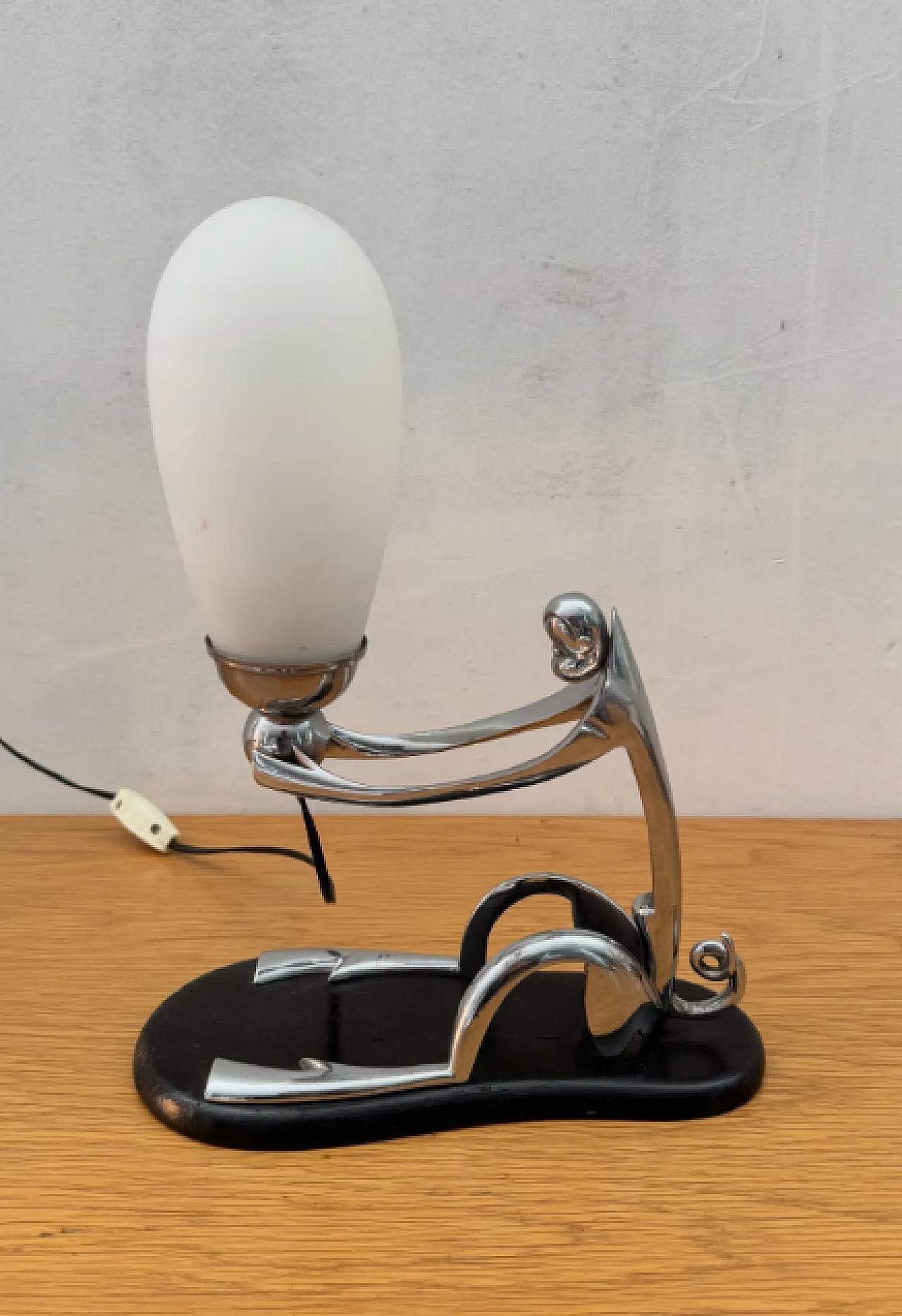 Sculptural monkey lamp by Karl Hagenauer, 1930s 5