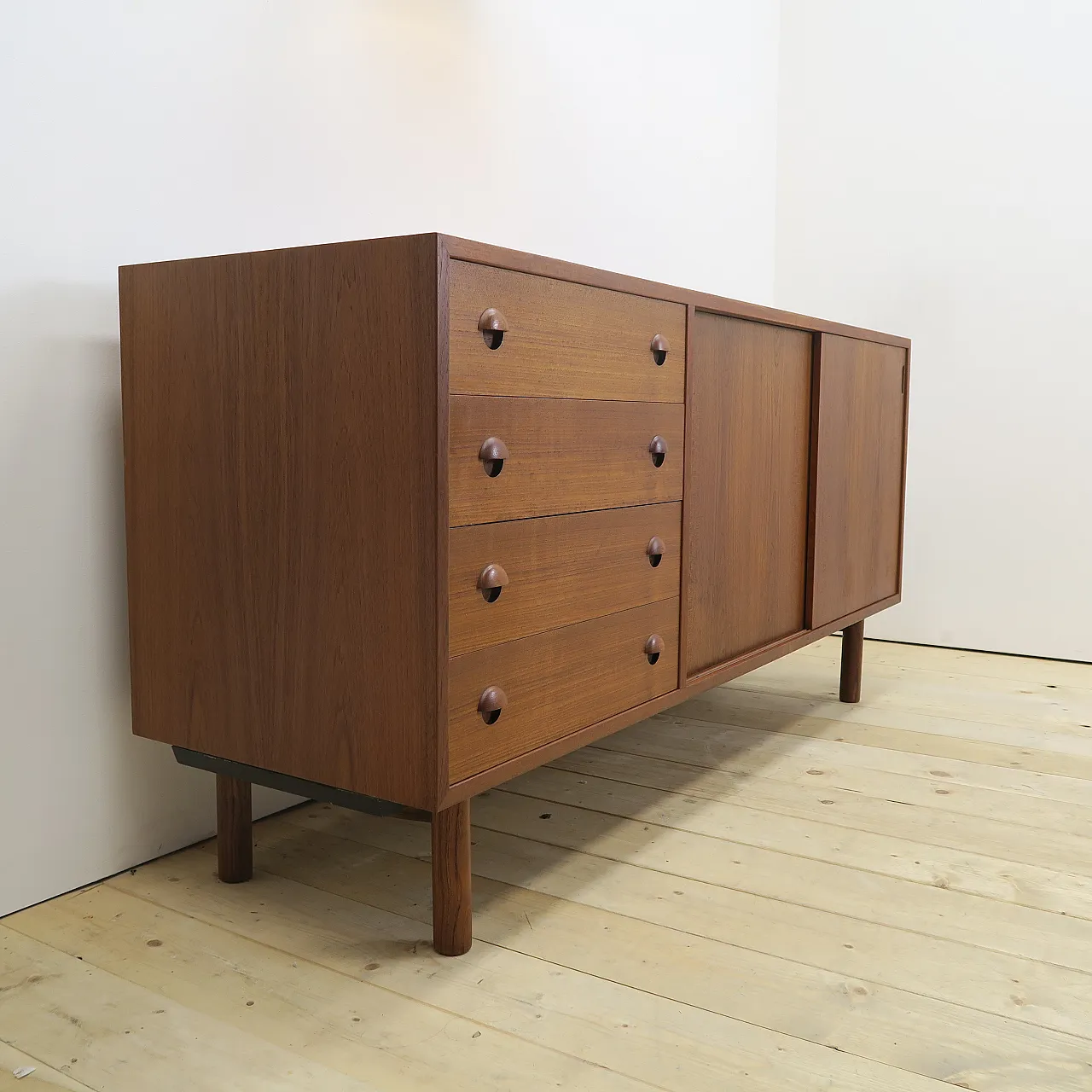 Teak sideboard, Hornslet Møbelfabrik, 1960s 2