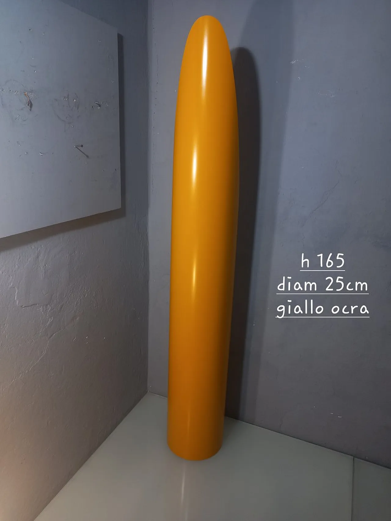 Specchio da terra Unghia arancione, anni 2000 21