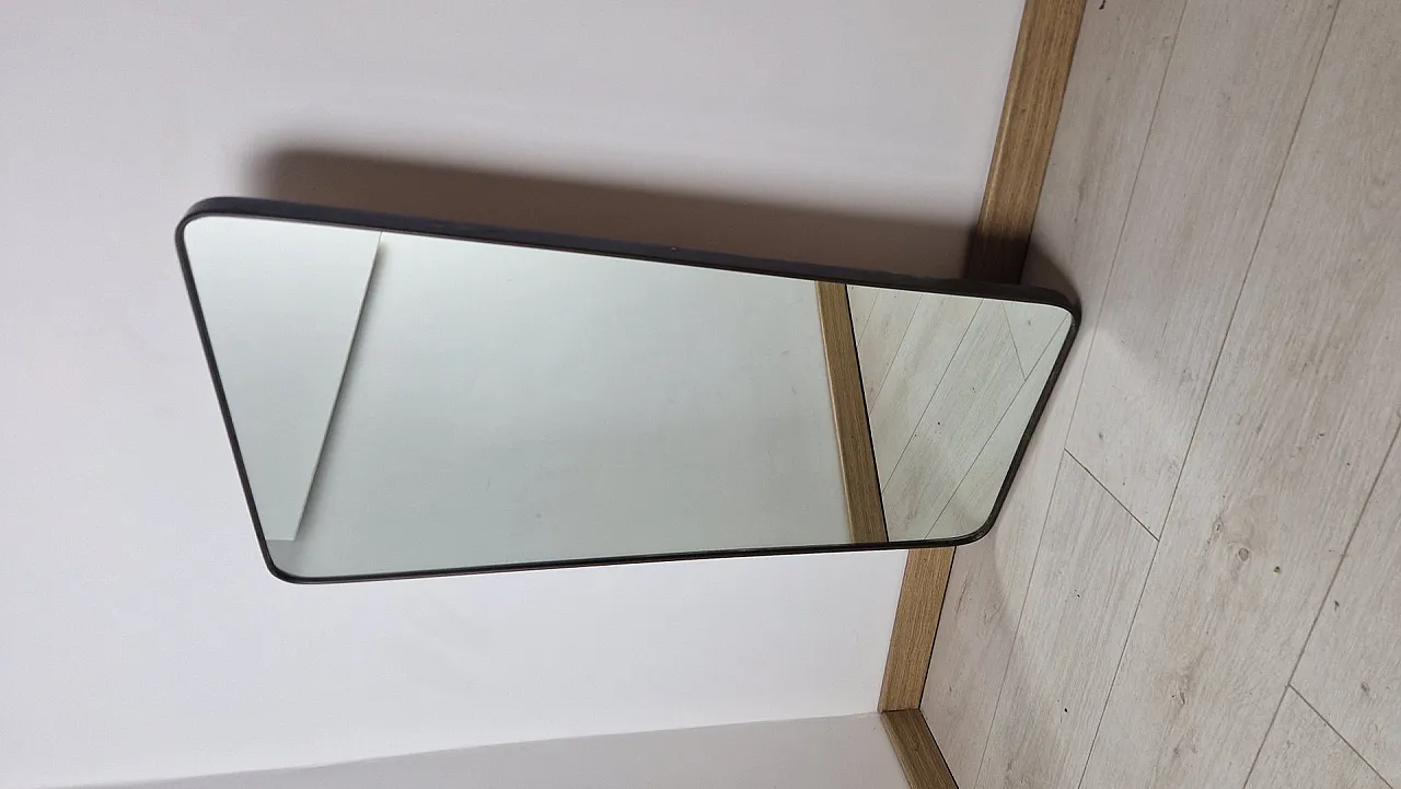Specchio con cornice sinuosa in ottone stile Gio Ponti, anni '50 1