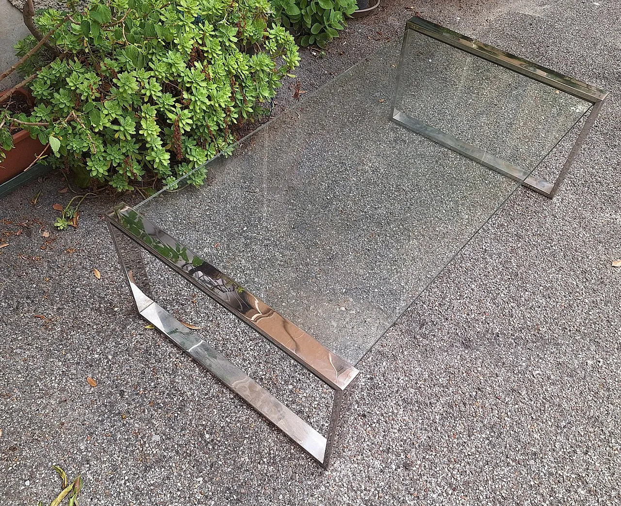 Coffee table in chrome and glass, 1960s 4