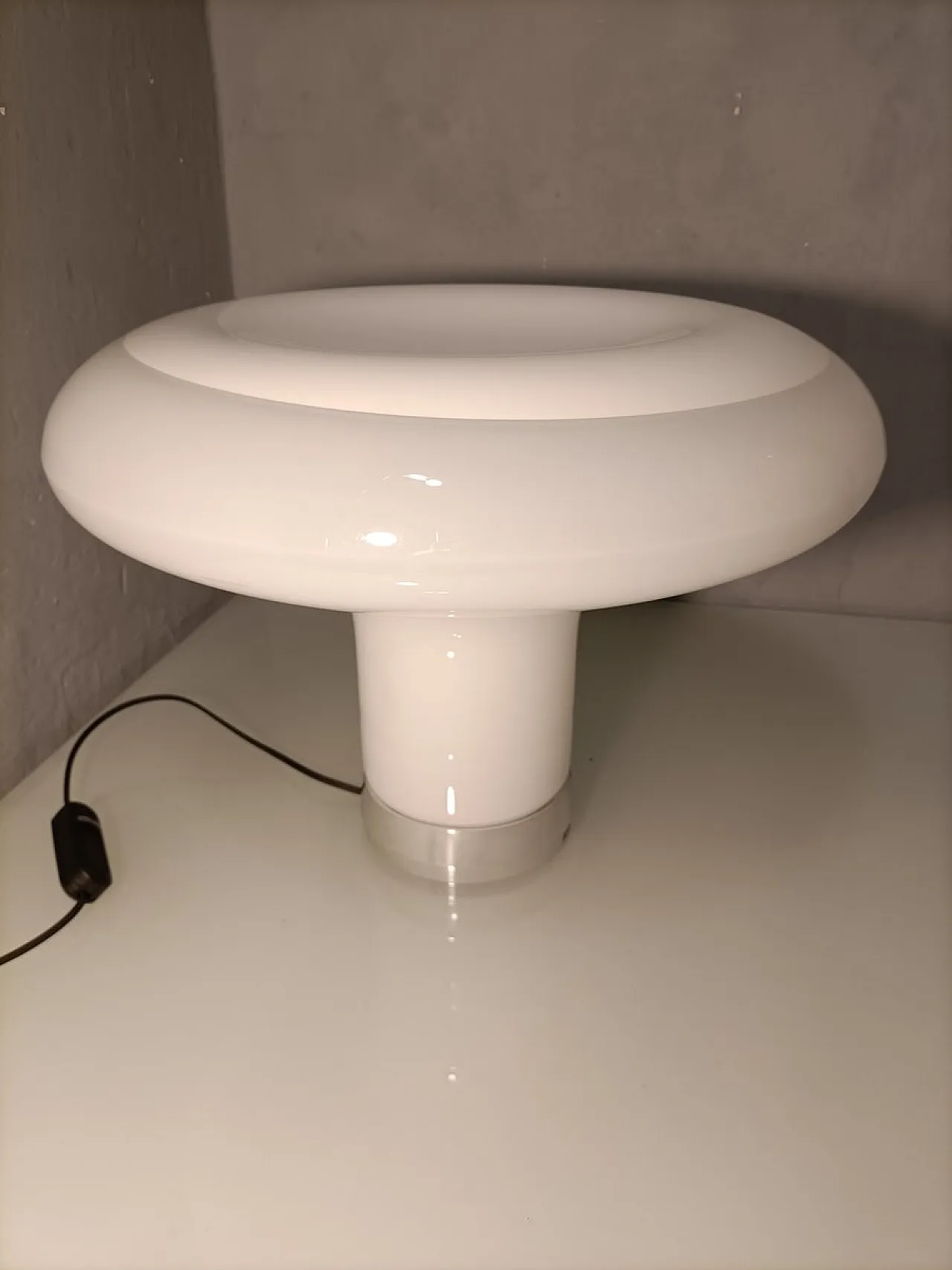 Lesbo table lamp by A. Mangiarotti for Artemide, 1980s 7