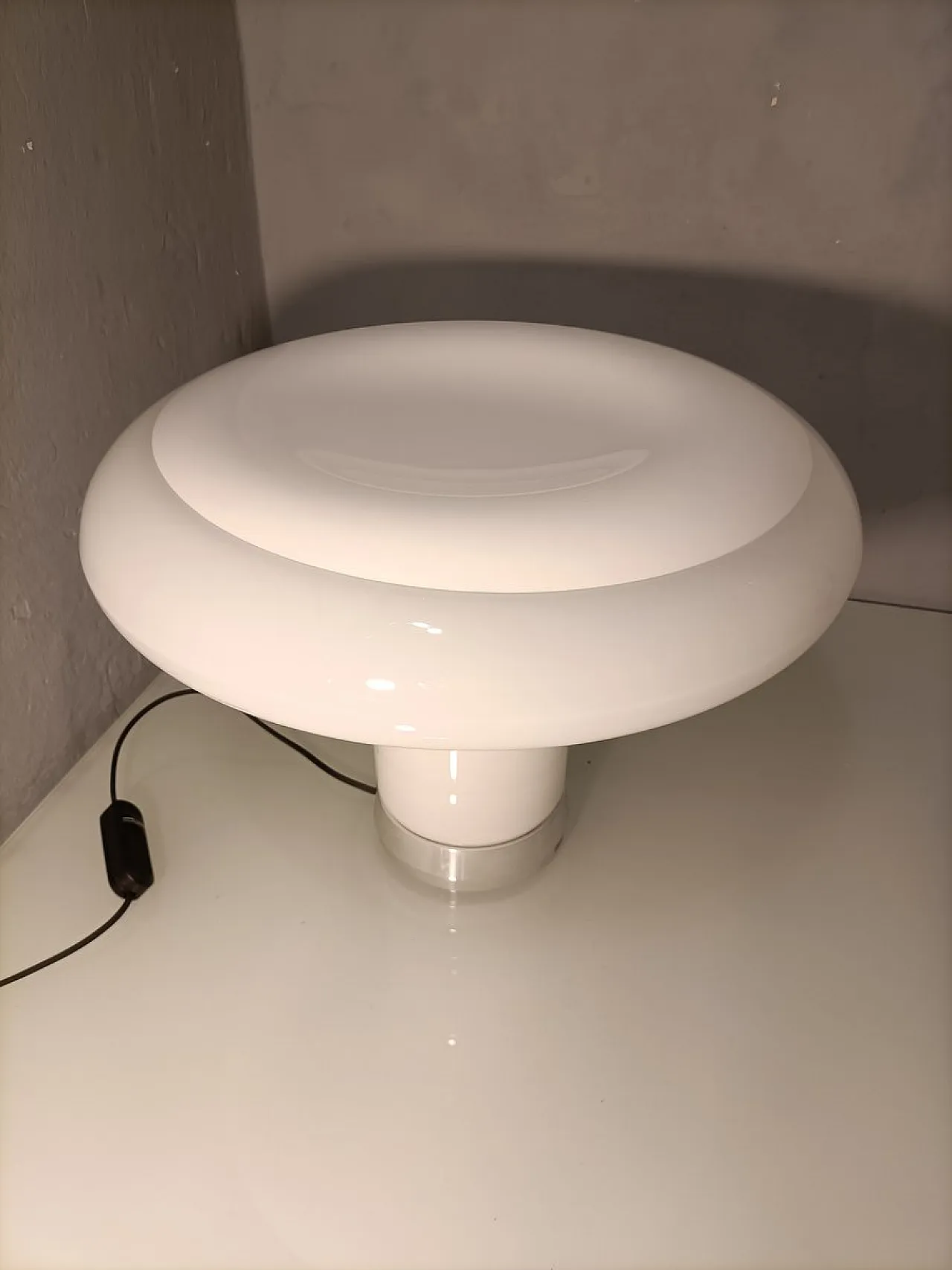 Lesbo table lamp by A. Mangiarotti for Artemide, 1980s 11