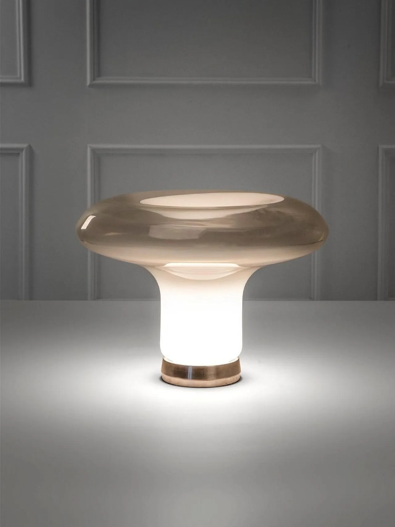 Lesbo table lamp by A. Mangiarotti for Artemide, 1980s 24