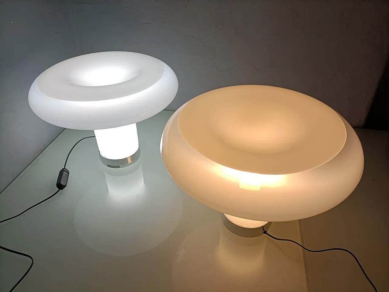Lesbo table lamp by A. Mangiarotti for Artemide, 1980s 27