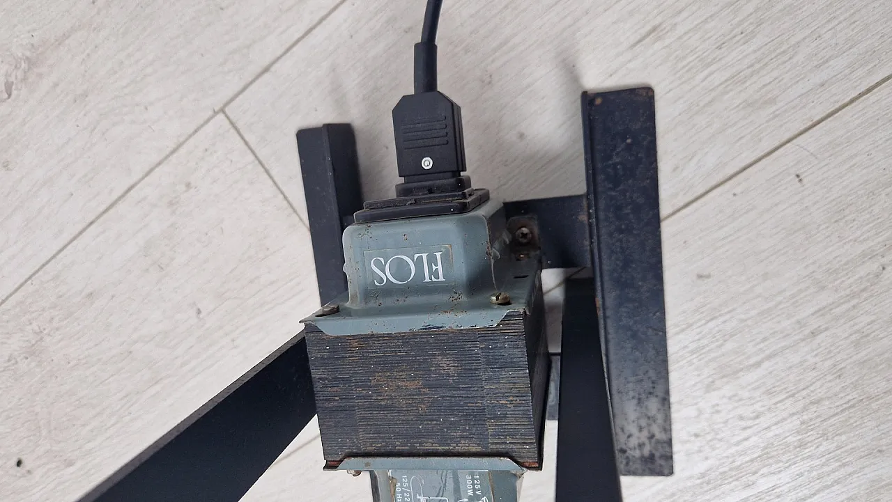 Toio lamp by Achille & Pier Giacomo Castiglioni for Flos, 1980s 23