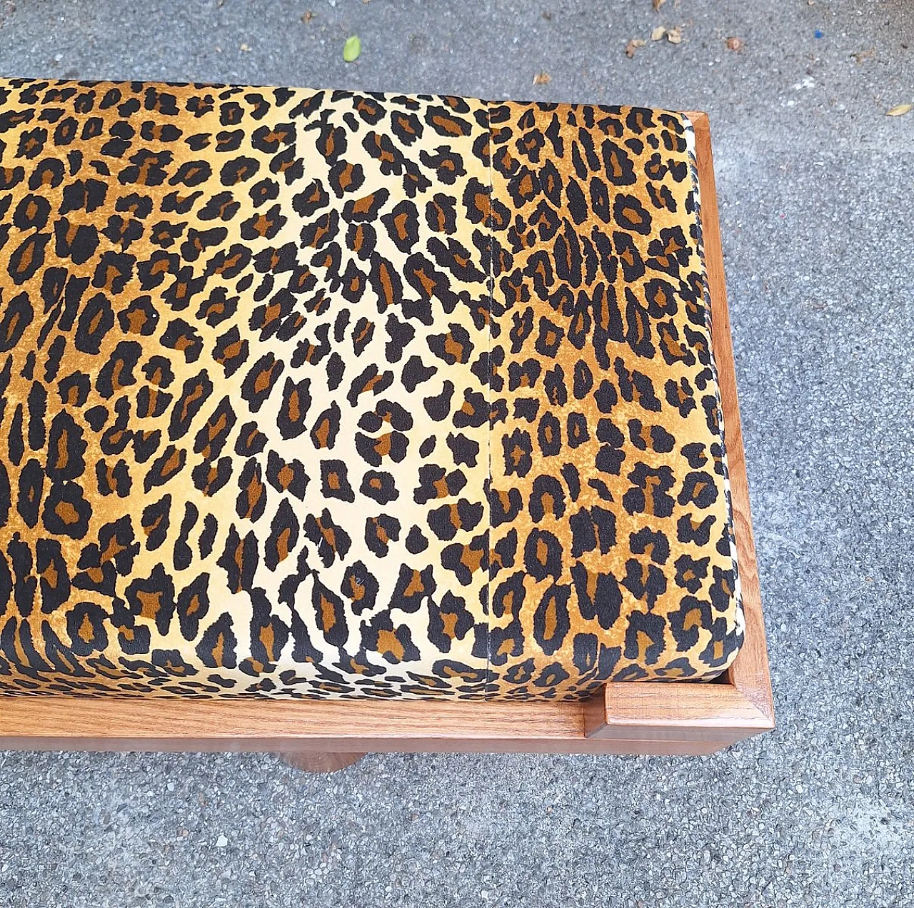 Bench with pyramid legs and fabric by Artigianato Italiano, 2000s 5