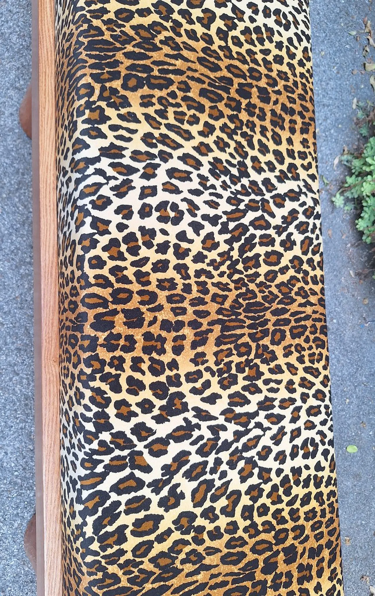 Bench with pyramid legs and fabric by Artigianato Italiano, 2000s 6