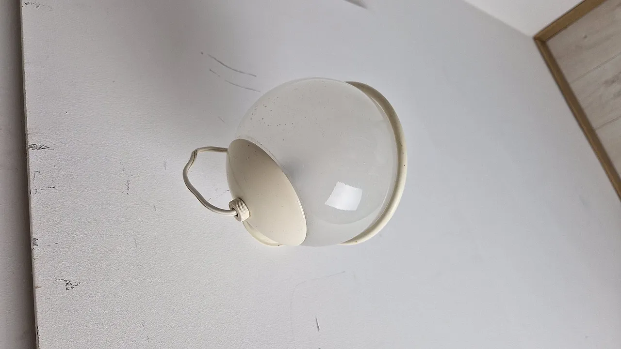 Pair of Model 283/1 wall lamps by Gino Sarfatti for Arteluce, 1960s 4