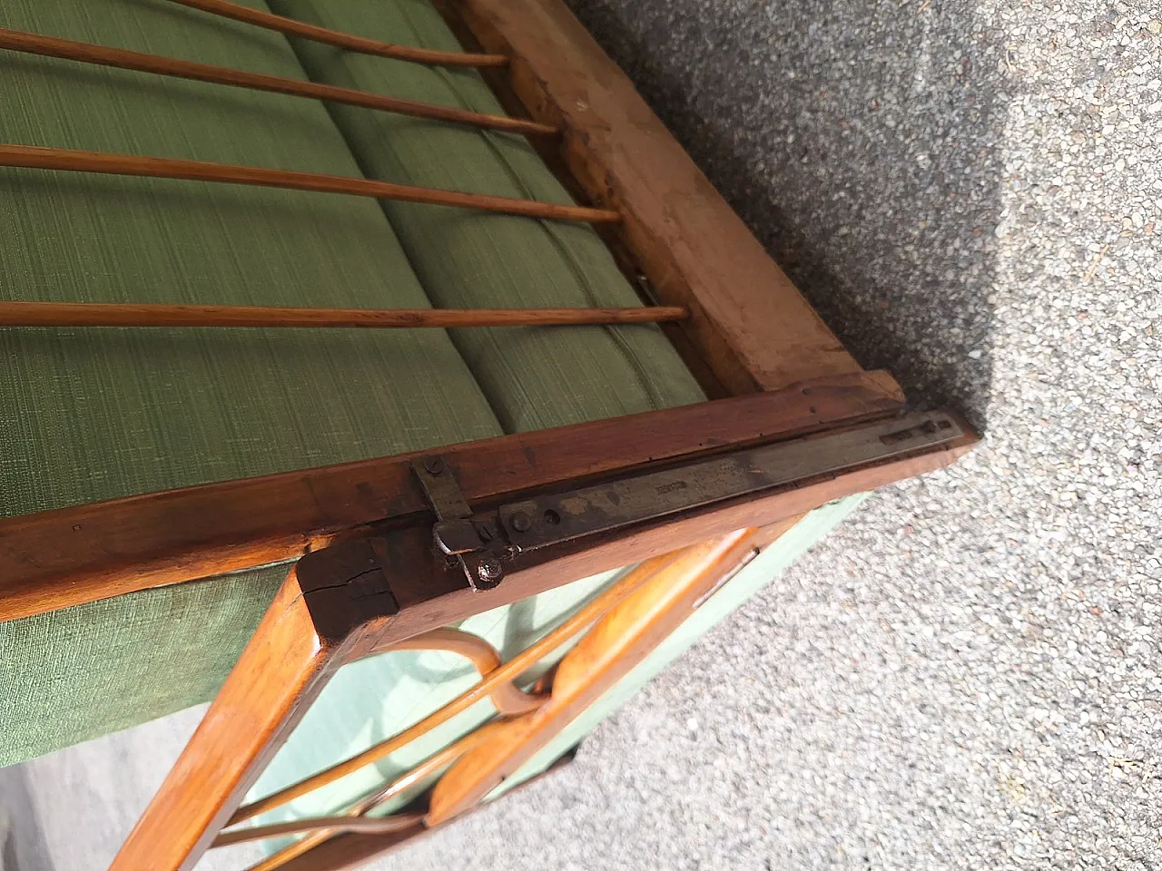 Sofa bed in wood and green fabric from Paolo Buffa, 1940s 5