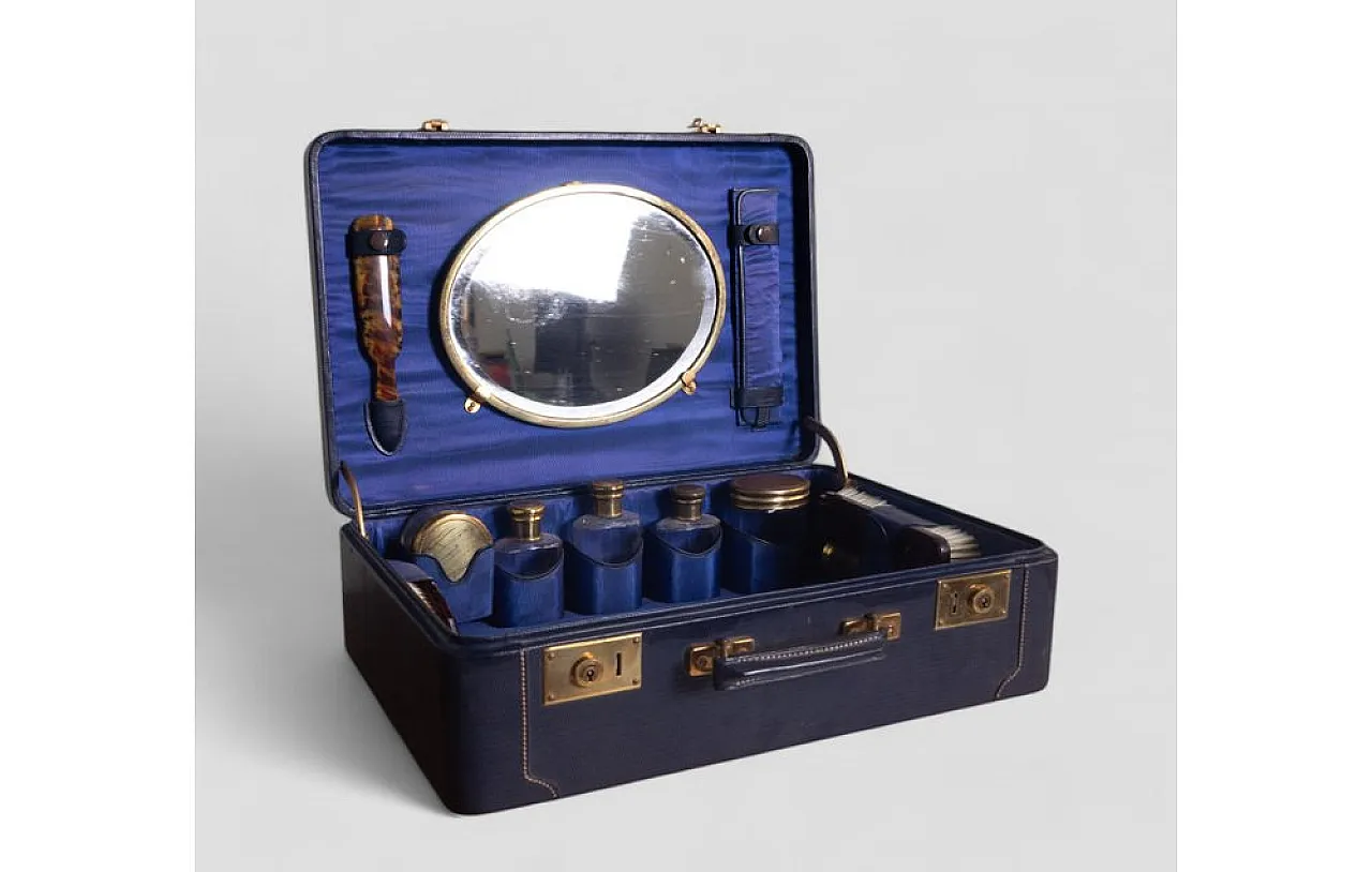 Travel vanity case, 1930s 3