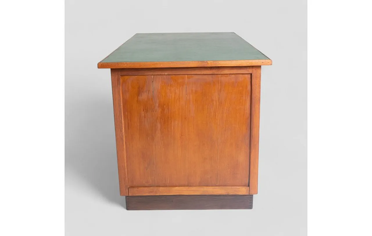 Scrivania ministeriale in legno con ripiano in similpelle verde, '900 5