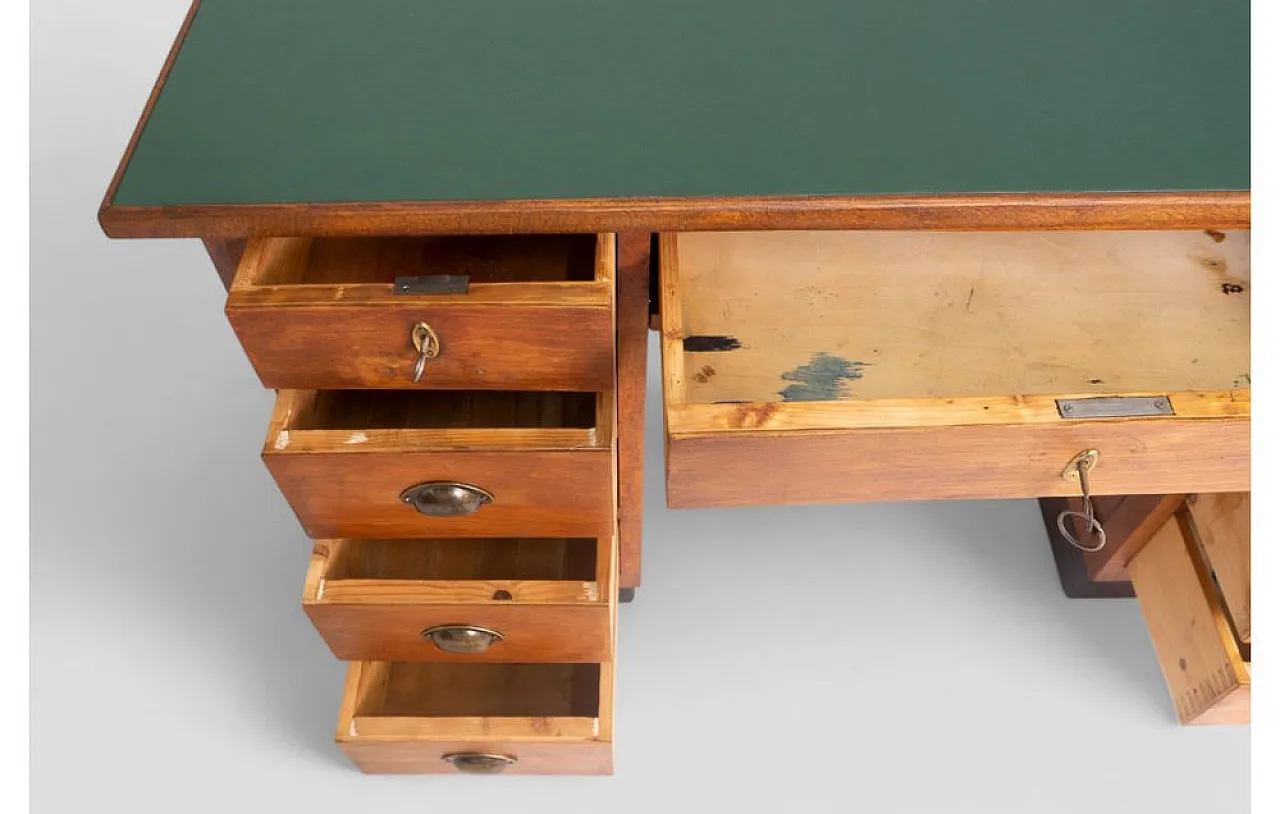 Scrivania ministeriale in legno con ripiano in similpelle verde, '900 8