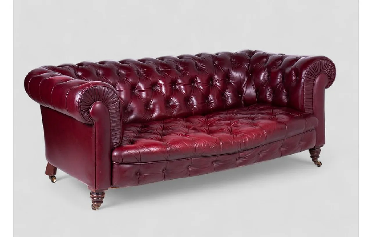 Divano Chesterfield vittoriano in pelle bordeaux, inizio '800 3