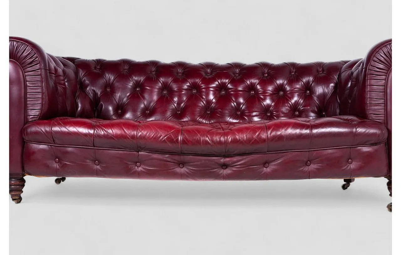 Divano Chesterfield vittoriano in pelle bordeaux, inizio '800 5