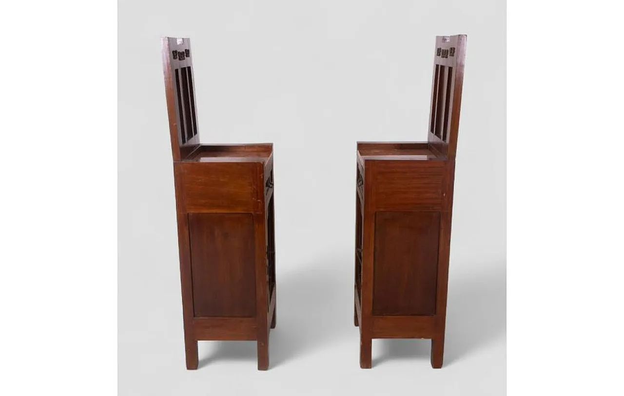Pair of wooden mightstands with red marble top, 20th century 4