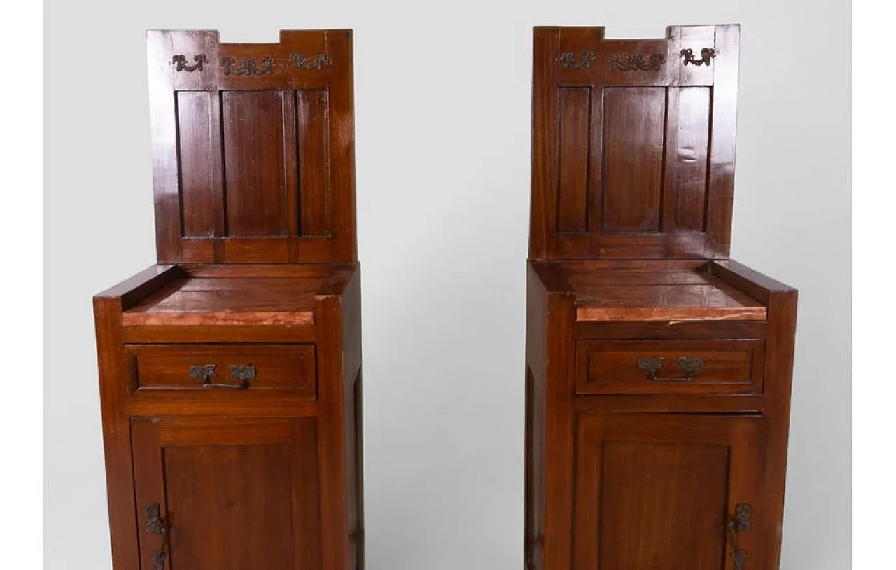 Pair of wooden mightstands with red marble top, 20th century 6