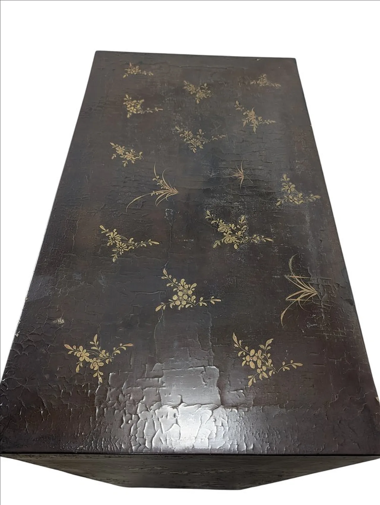 Handcrafted Chinese bar cabinet with lighting, mid-20th century 8