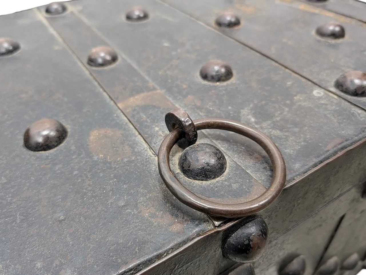 Iron armored chest, 19th century 4