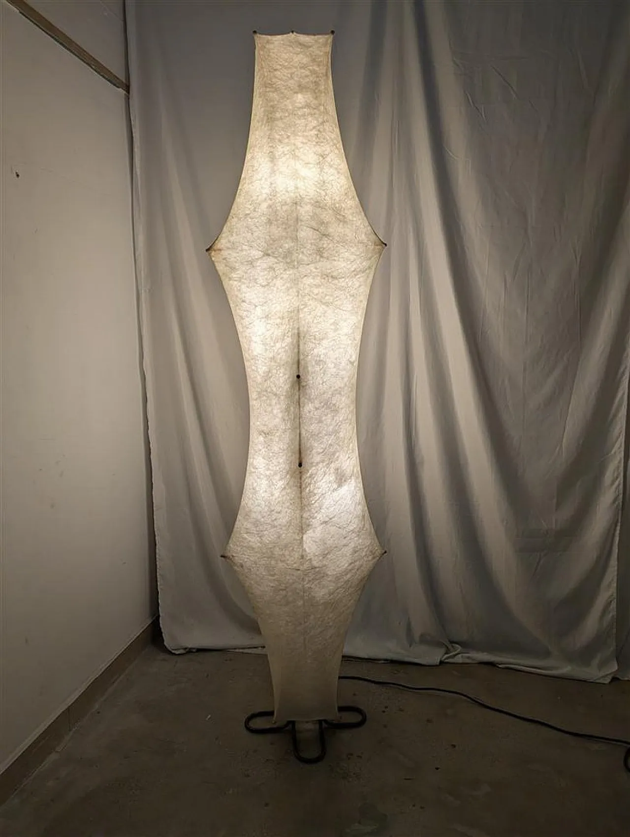 Fantasma floor lamp attributed to Tobia Scarpa for Flos, 1970s 8