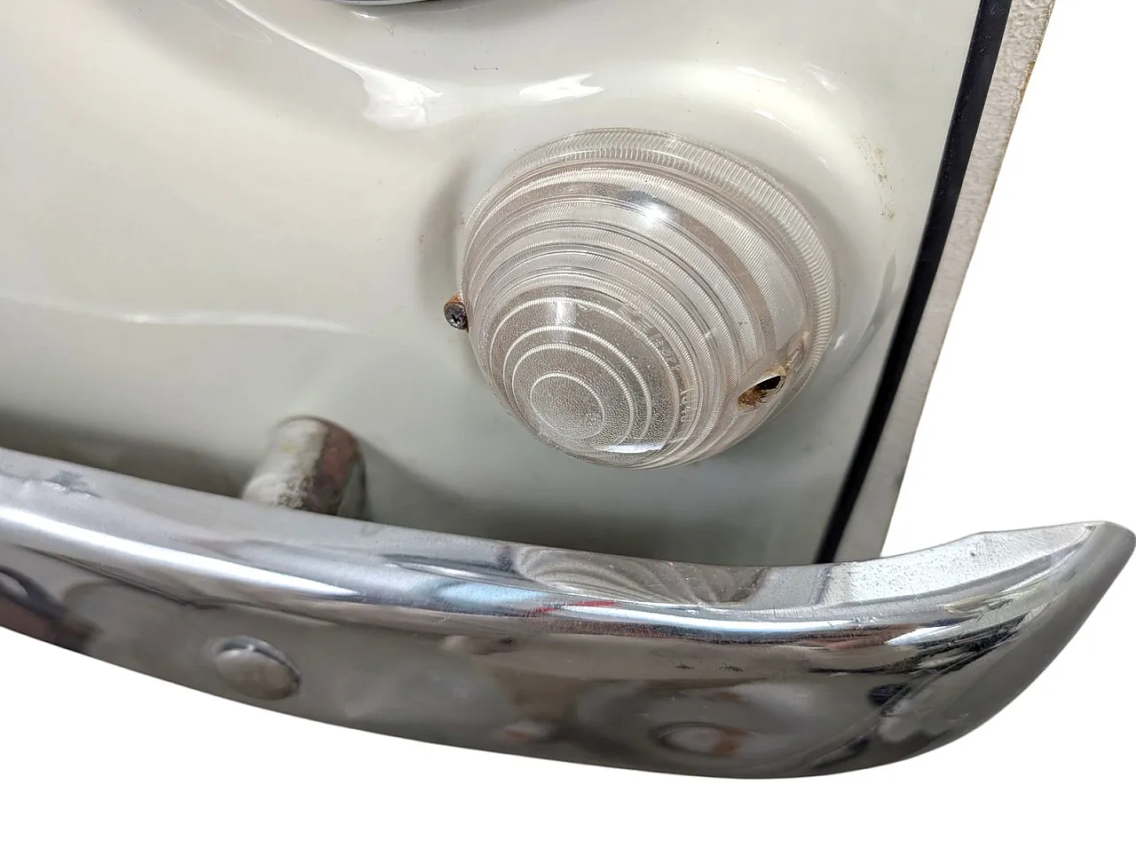 Fiat 500 front end wall light, 1950s 6