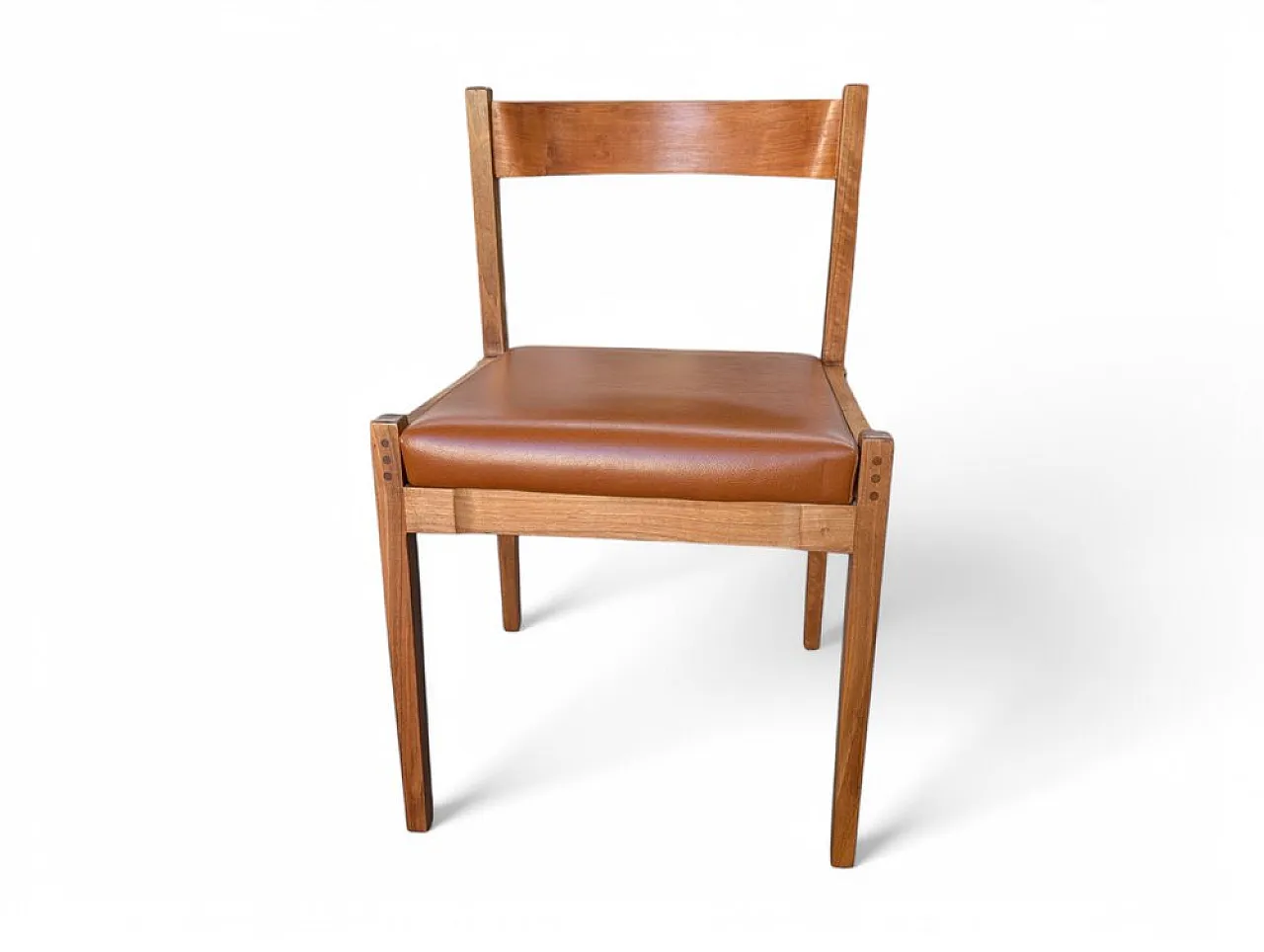 4 Dining chairs by Cassina, 1970s 6