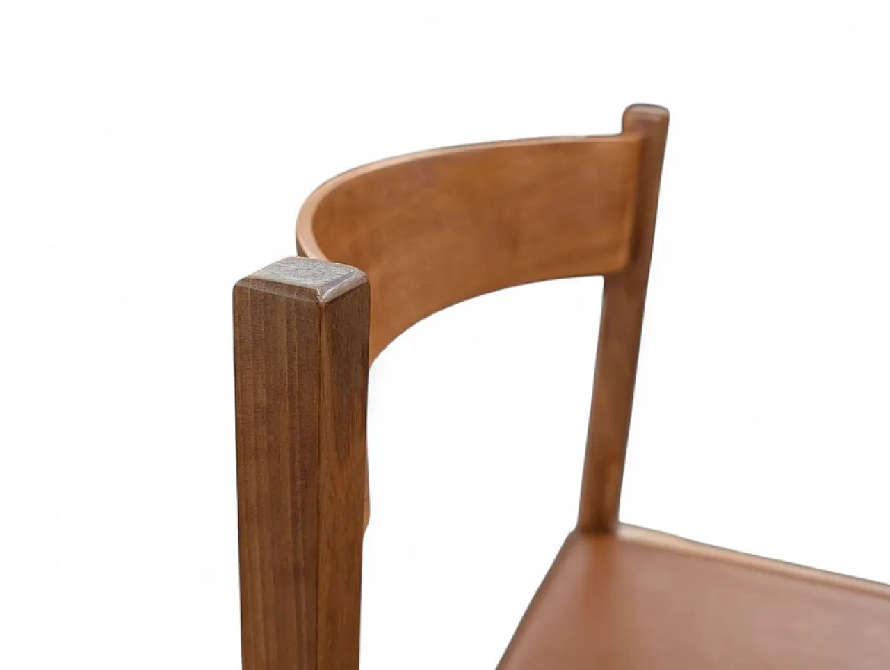 4 Dining chairs by Cassina, 1970s 7