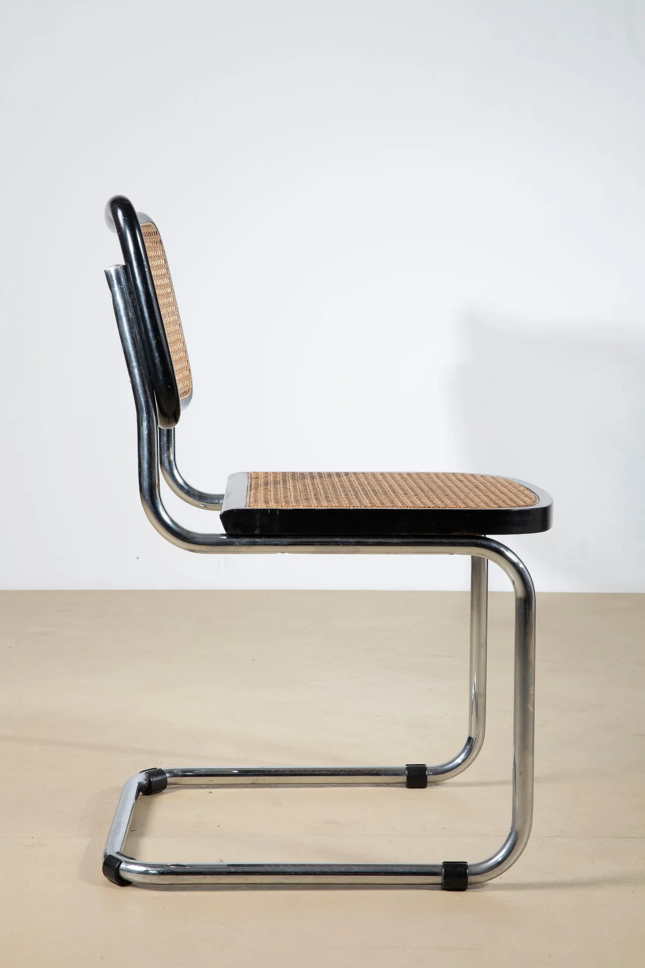 4 Cesca cantilever chairs by Marcel Breuer, 1980s 8