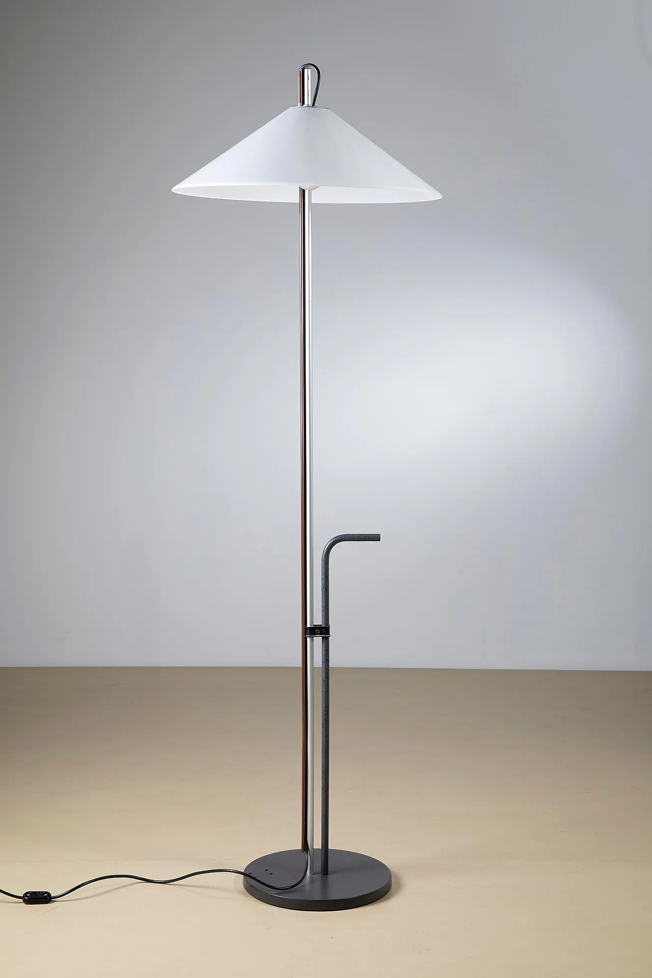 Aggregato adjustable floor lamp by Enzo Mari for Artemide, 1970s 3