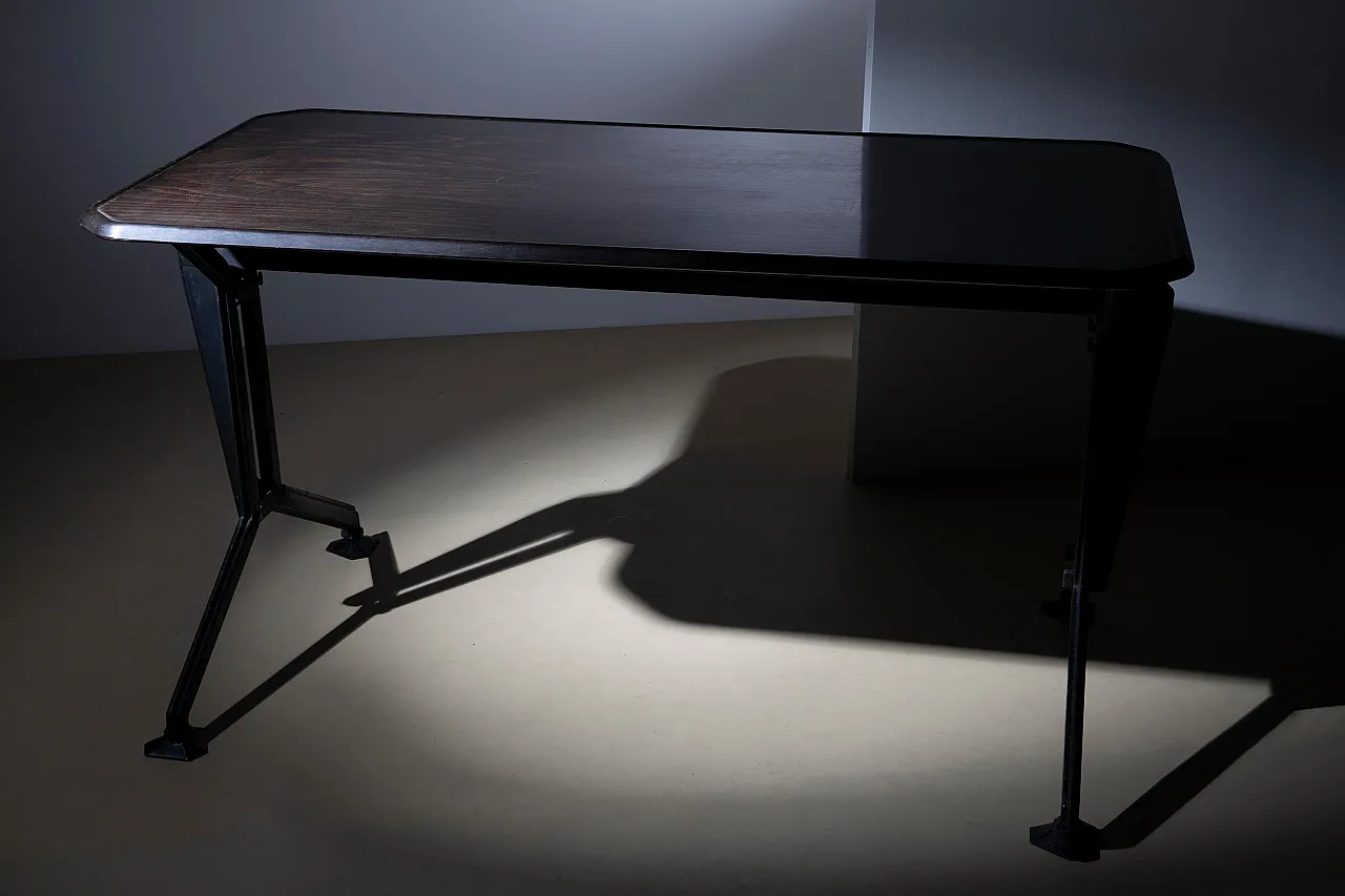 BBPR Arco desk for Olivetti, 1970s 4