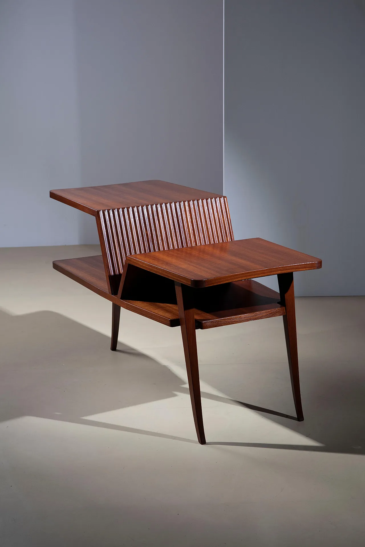 Low three-legged coffee table for living room, 1950s 3