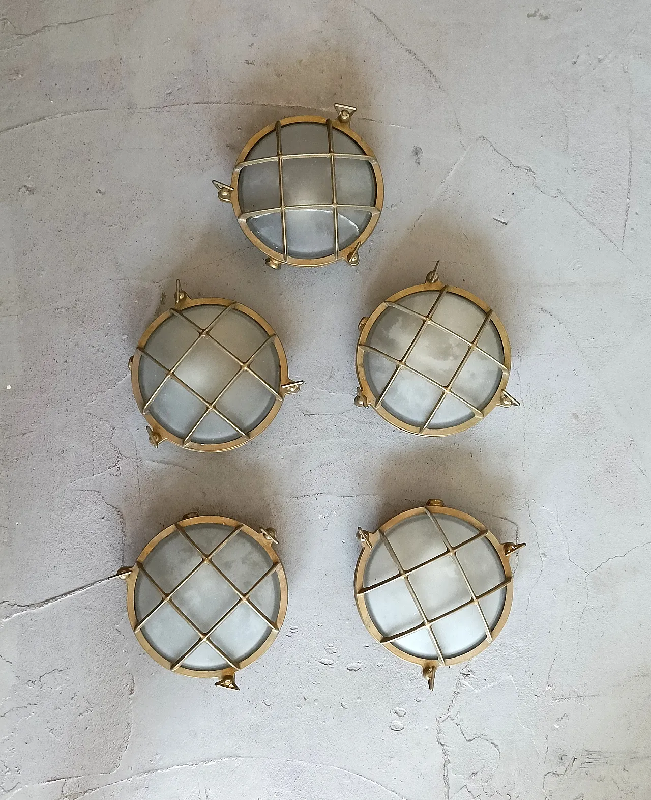 5 naval-style brass wall lamps, 1990s 5