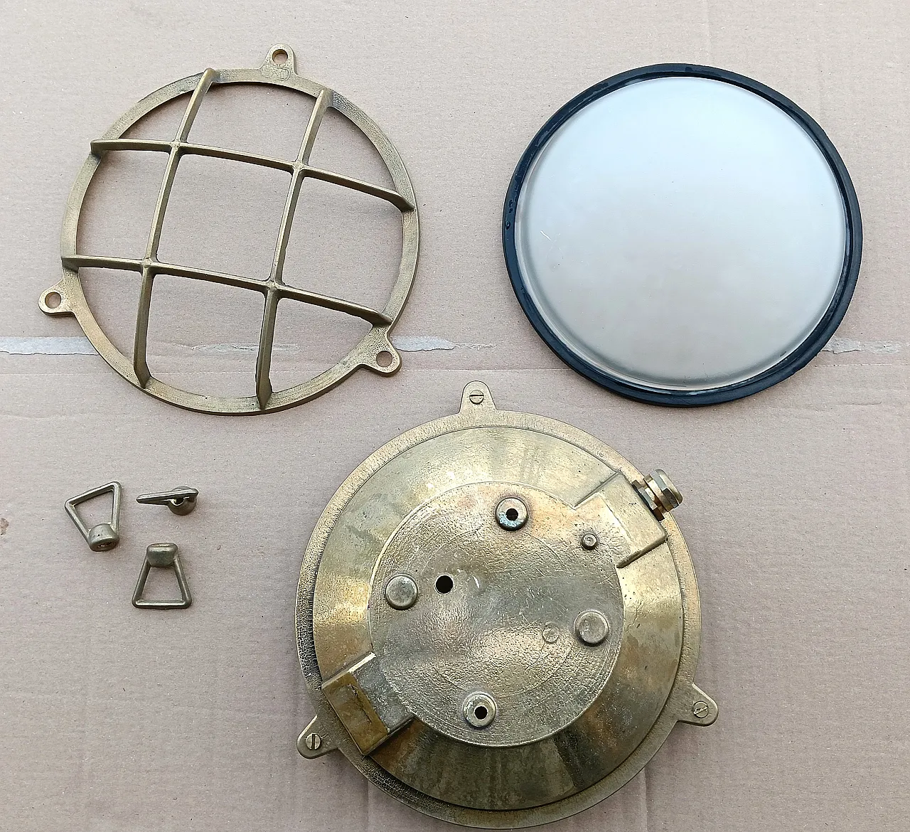 5 naval-style brass wall lamps, 1990s 6