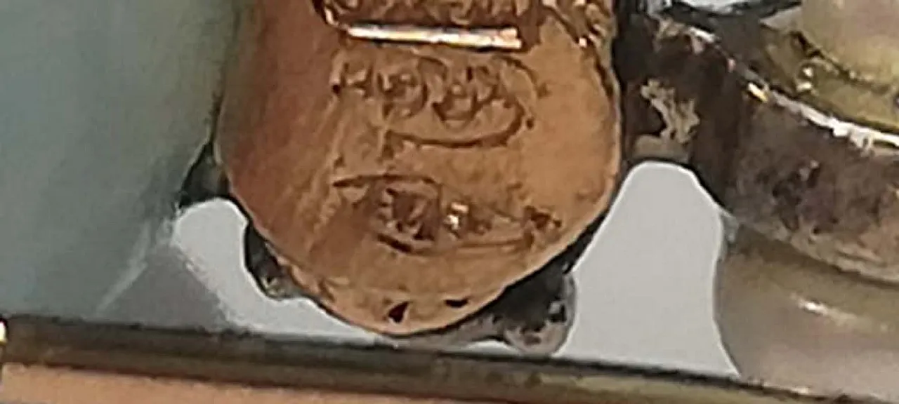 Orecchini in oro rosa e argento con pietre, anni '70 6